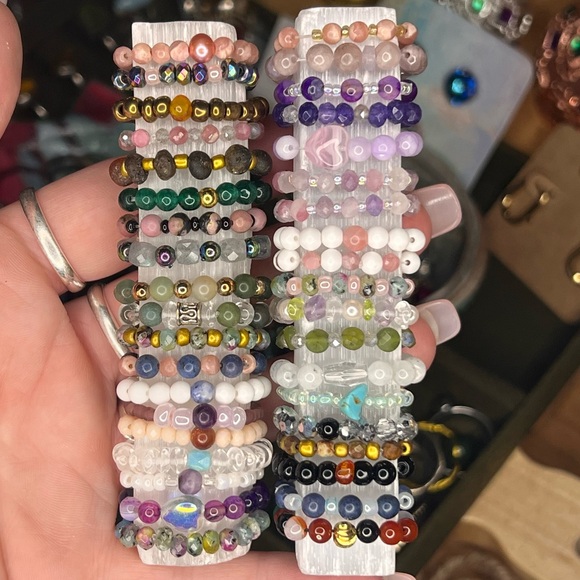 Stone Beaded Stretchy Rings🫶🏼GoldenHealingApothecary - Picture 3 of 16